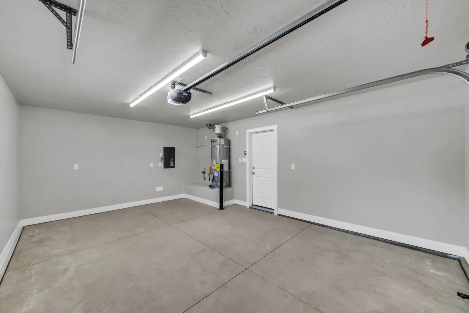 Garage in an ADU by Prestigious Home Builders